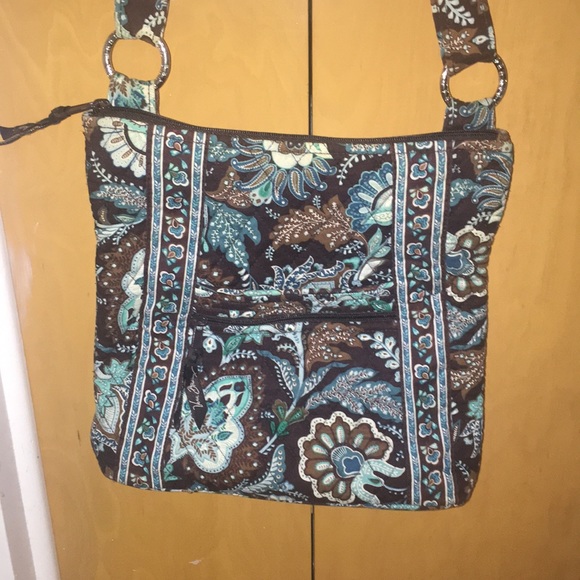 Vera Bradley Hipster - Picture 1 of 4